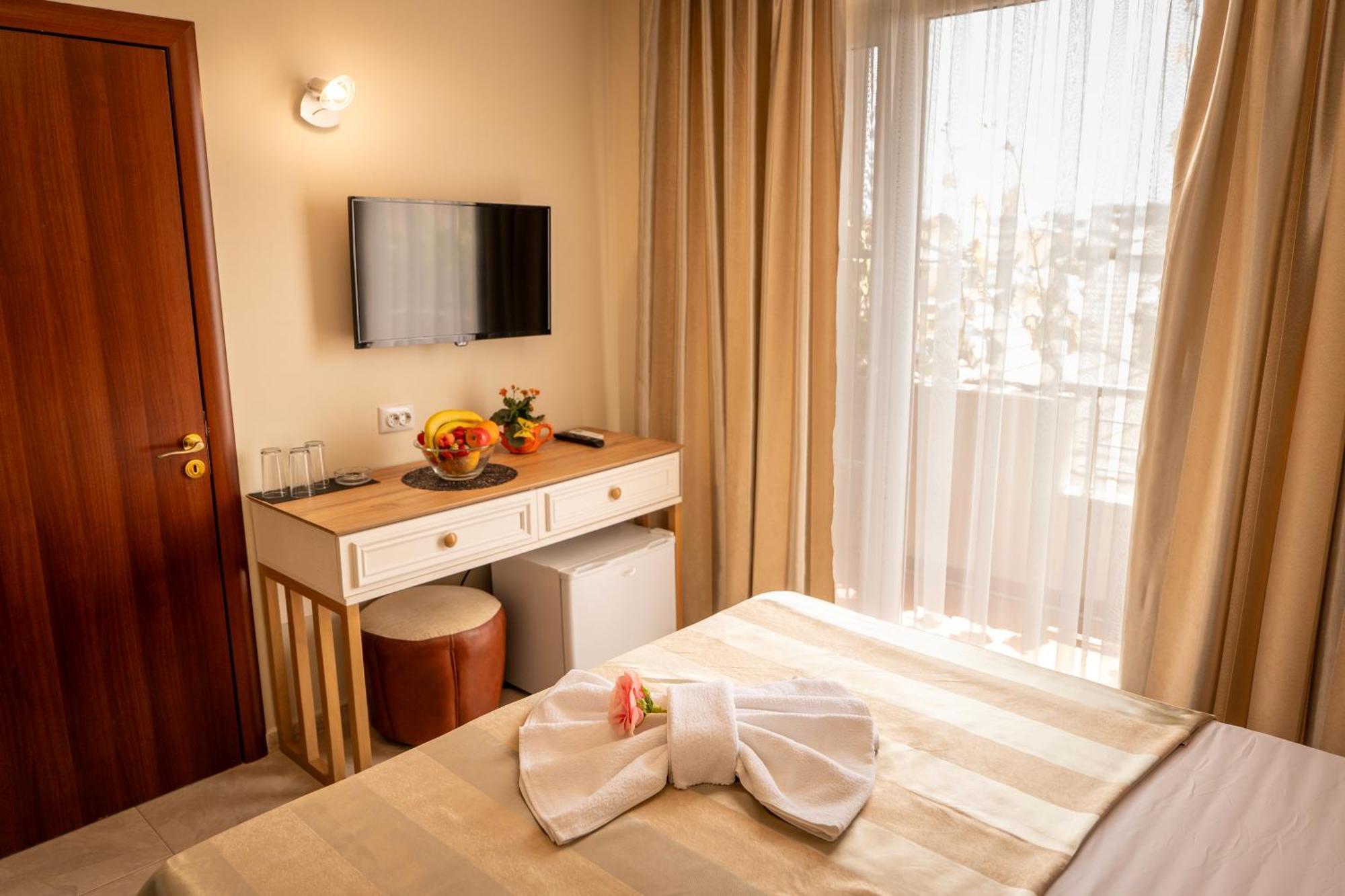Rodos House Hotel เปาโมเรีย ภายนอก รูปภาพ