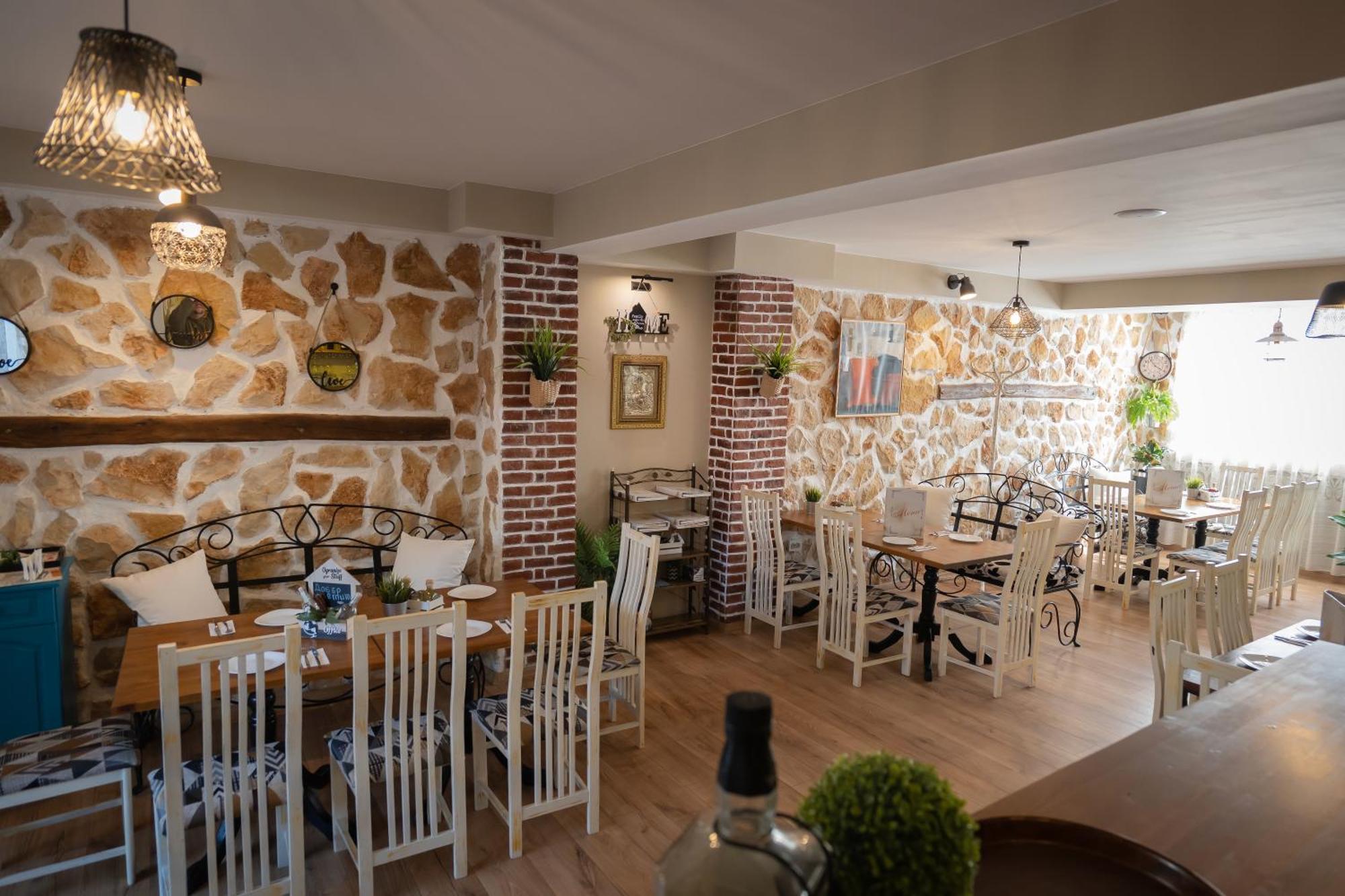 Rodos House Hotel เปาโมเรีย ภายนอก รูปภาพ